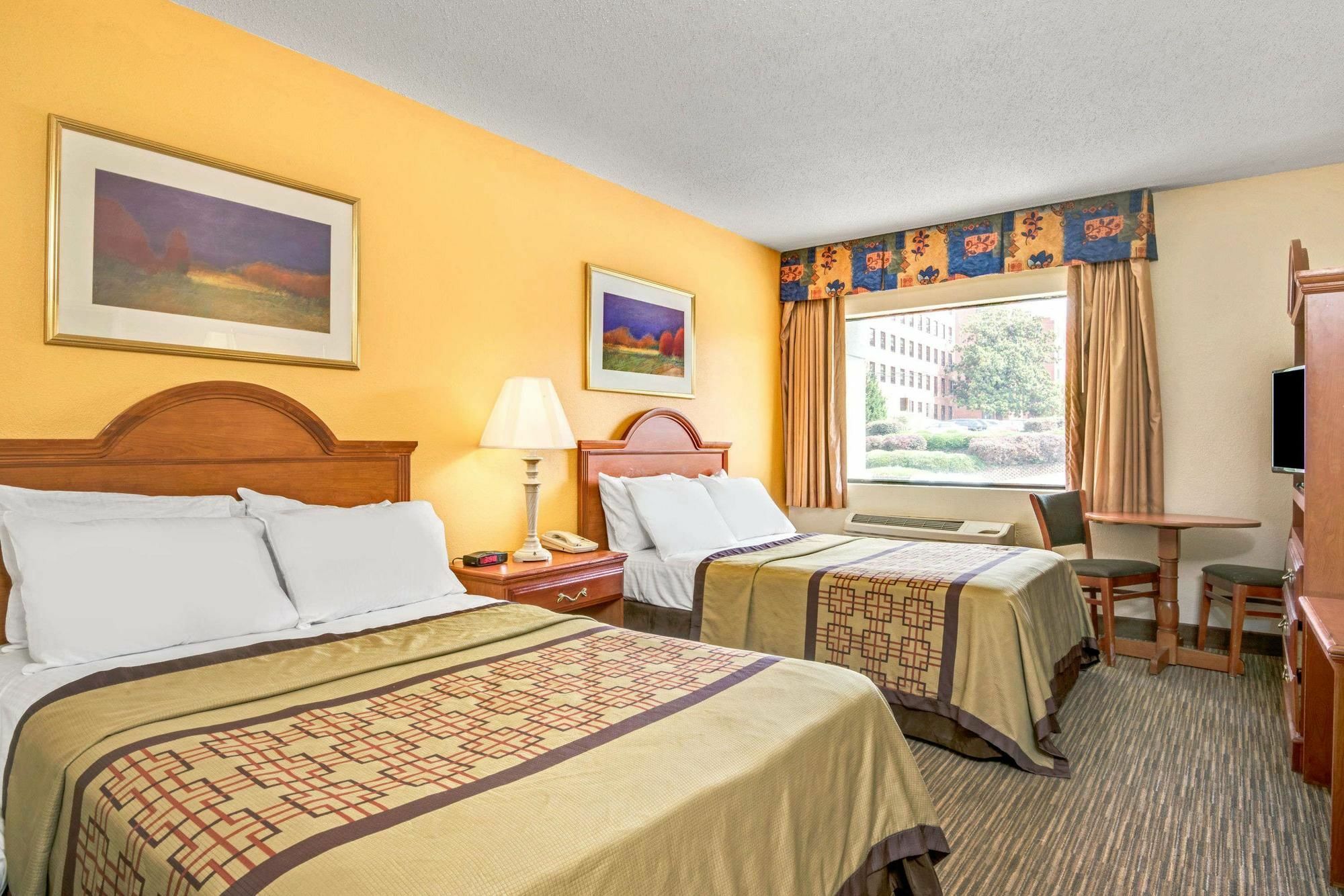 The Longleaf Hotel Raleigh Dış mekan fotoğraf